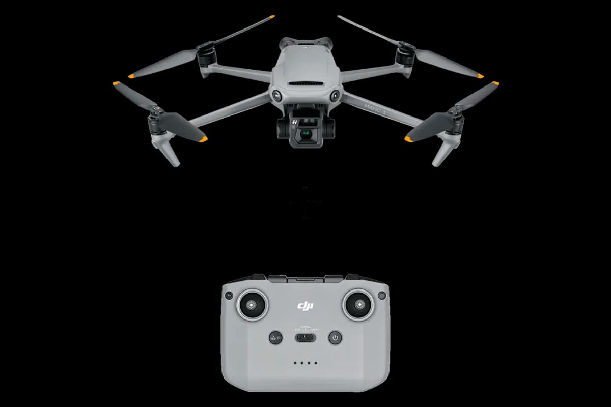 Квадрокоптер DJI Mavic 3 DJI